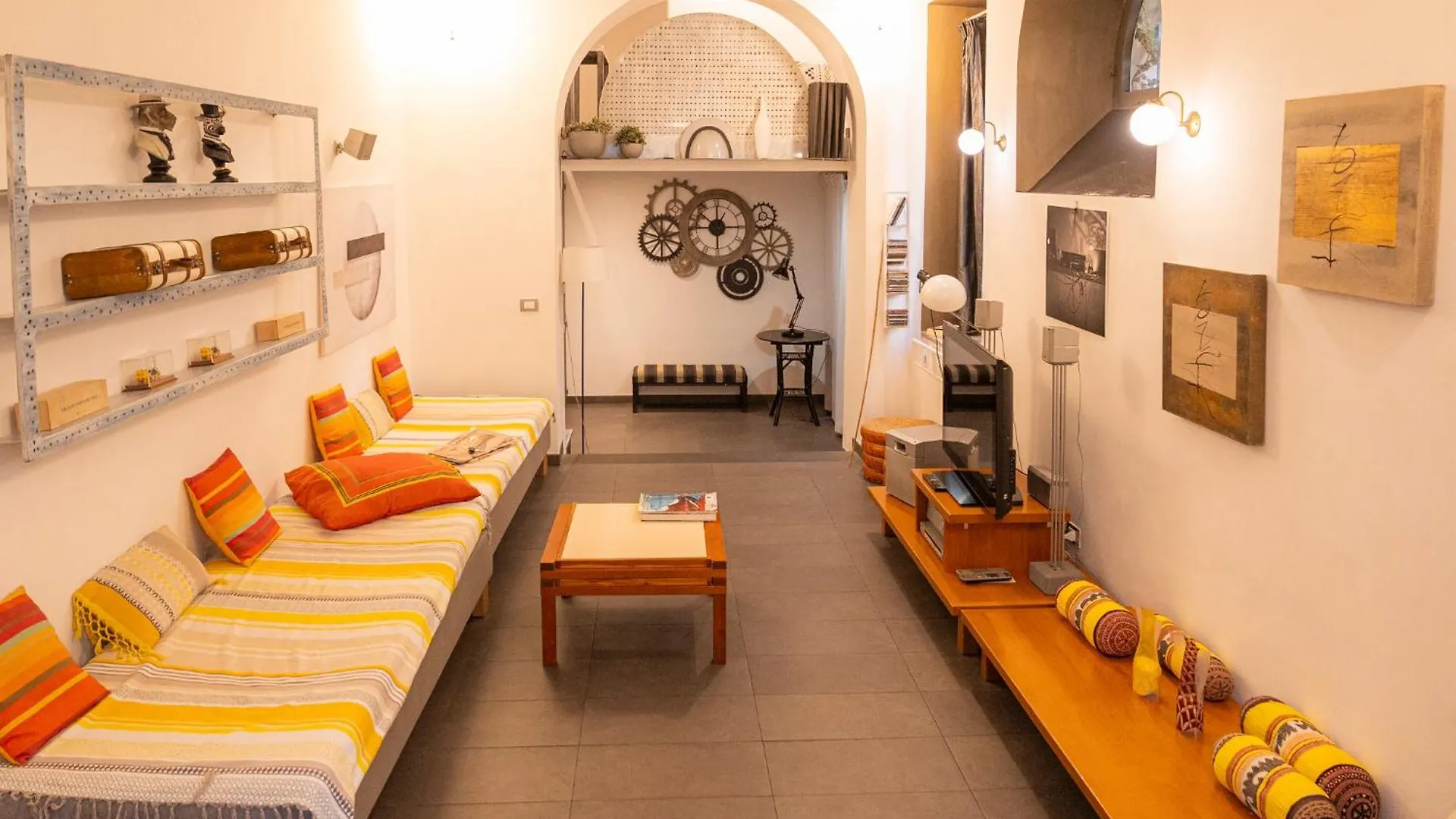 Homehouse Serpenti - Colosseum - Rione Monti Roma
