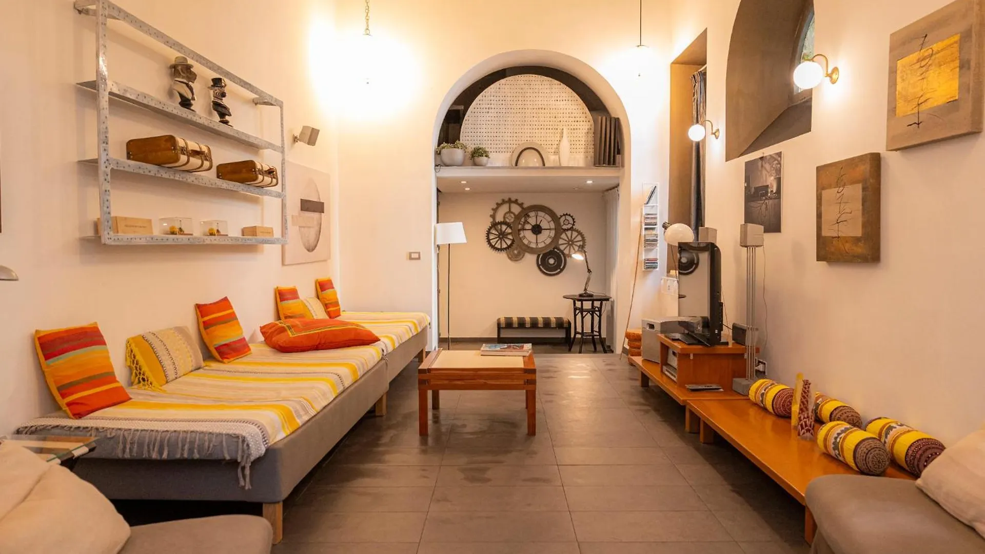 Homehouse Serpenti - Colosseum - Rione Monti Rome Apartment